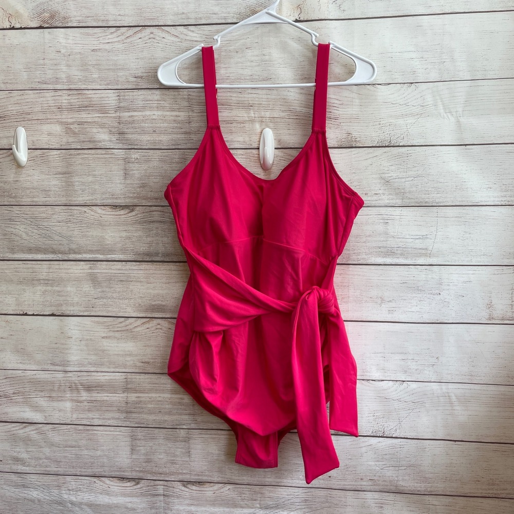 SHAPERMINT ONE PIECE SWIMSUIT IN DEEP ROSE‎